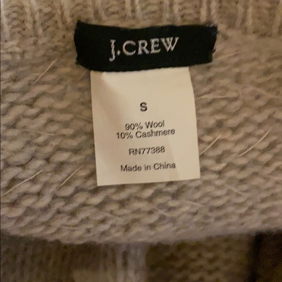 Fun Sequin Sweater - Picture 4 of 4